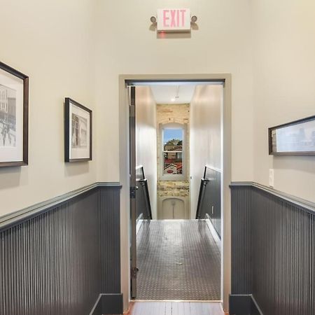 Golden Lofts Unit 1 Downtown Traverse City 1Bd 1Ba Exterior photo