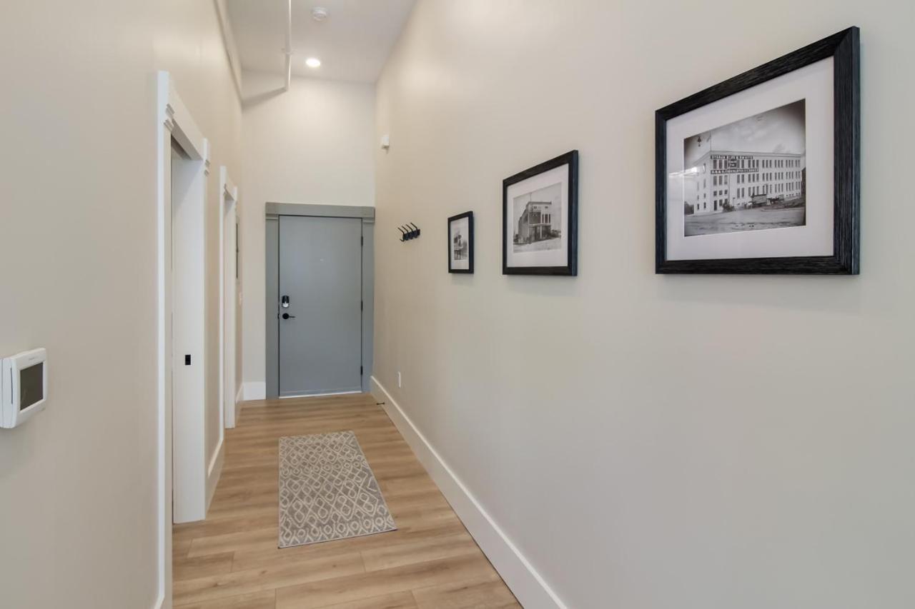 Golden Lofts Unit 1 Downtown Traverse City 1Bd 1Ba Exterior photo